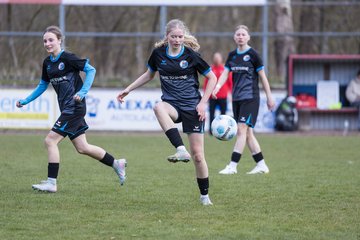 Bild 332 - wBJ VfL Pinneberg - Waldd�rfer SV : Ergebnis: 5:0